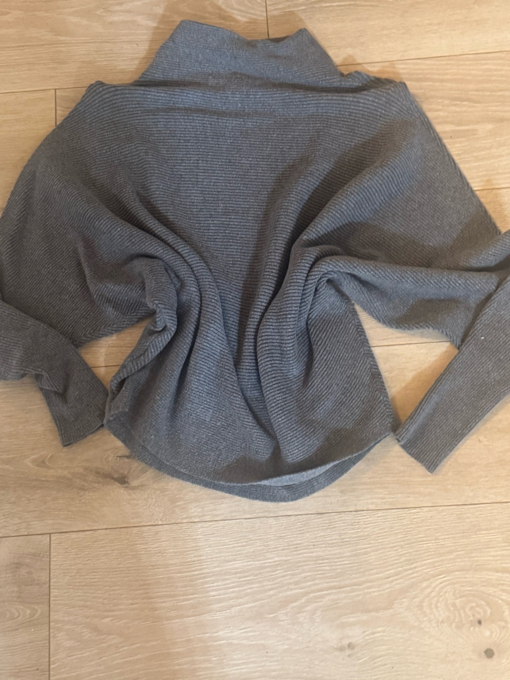 Philosophy Men's Turtleneck Sweater in Dark Gray